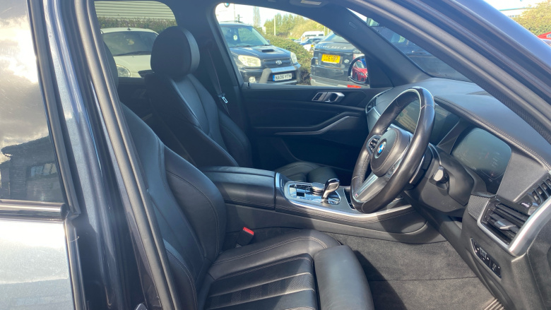 BMW X5 xDrive40d MHT M Sport 5dr Auto [Pro Pack] Diesel Estate